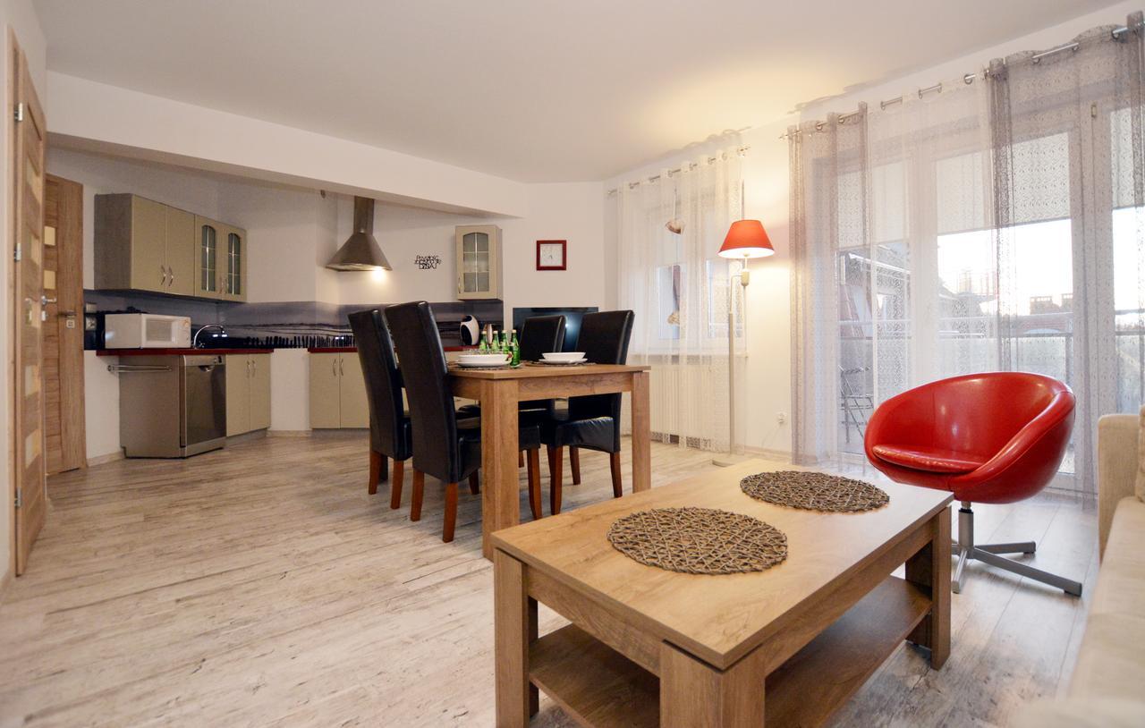 Apartament Przy Latarni Morskiej Kolobrzeg Exterior photo